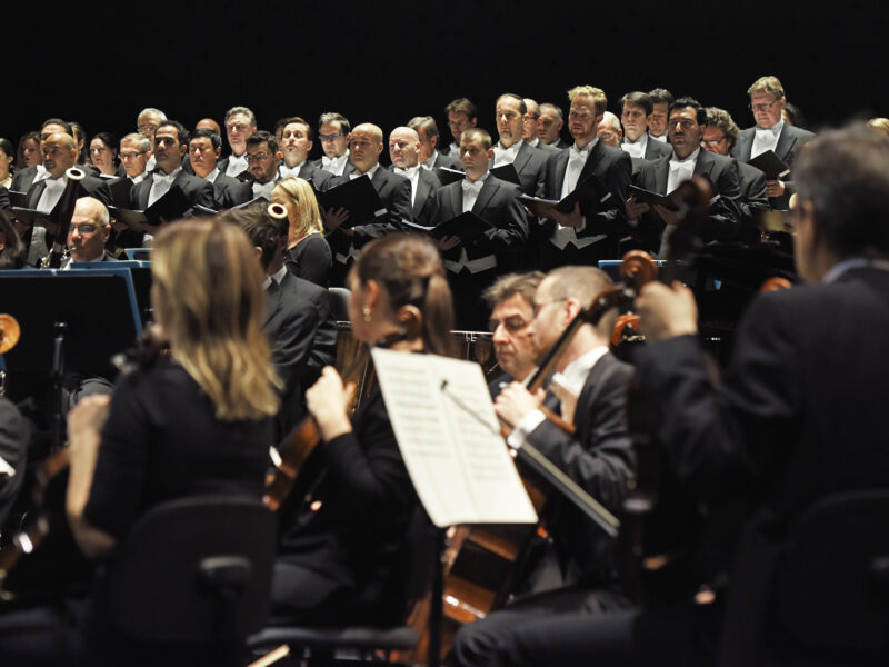 La Opernhaus Zürich y el Réquiem de Verdi: un asedio sonoro frente a la era digital