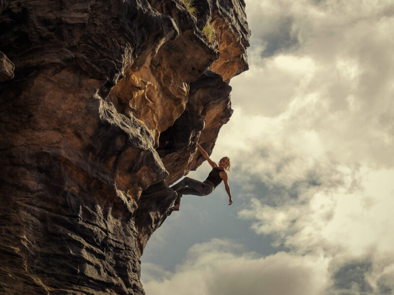 Apex sur Netflix : le deuil comme ce qui désigne une femme à son chasseur