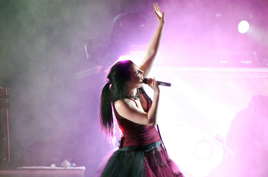 Evanescence kündigt neue Single Who Will You Follow aus dem kommenden Album an