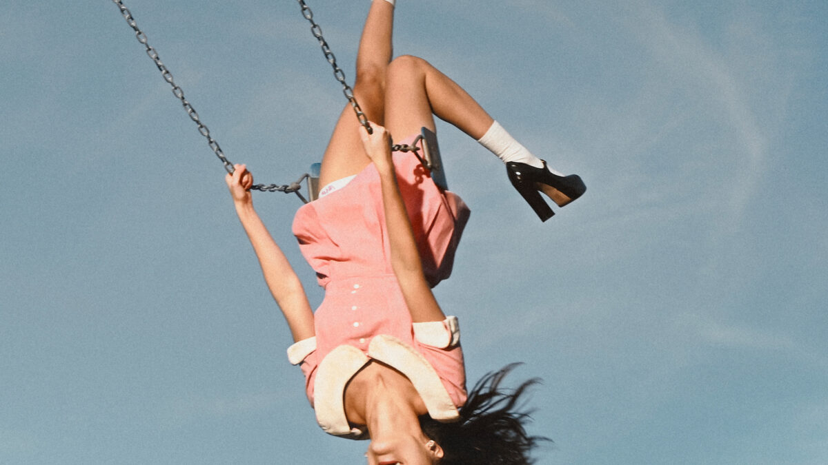 奥利维亚·罗德里戈宣布第三张专辑将于6月12日发行，并暗示巡演计划