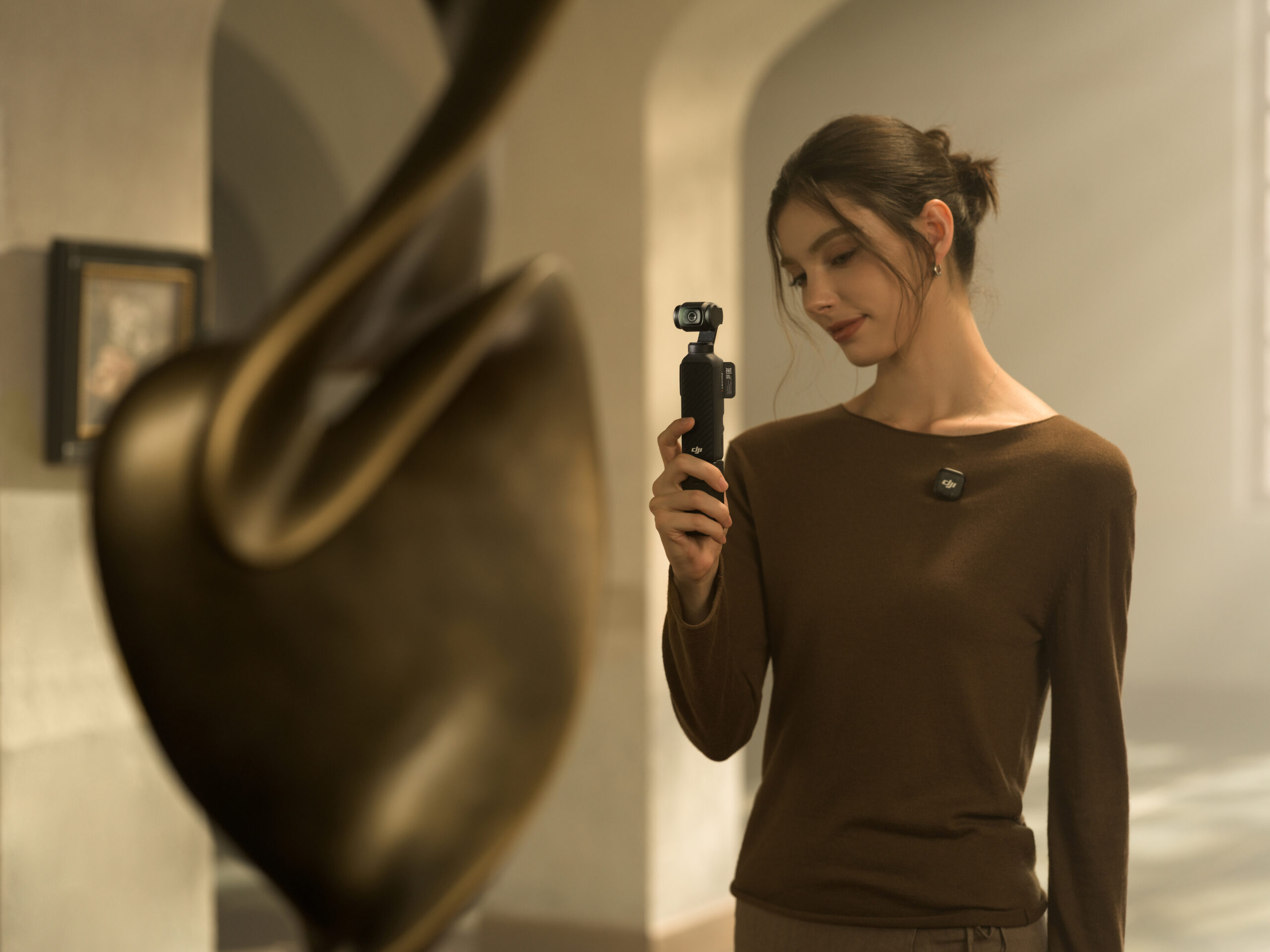 DJI Osmo Pocket 4发布：4K/240fps创新高，但美国用户无法购买