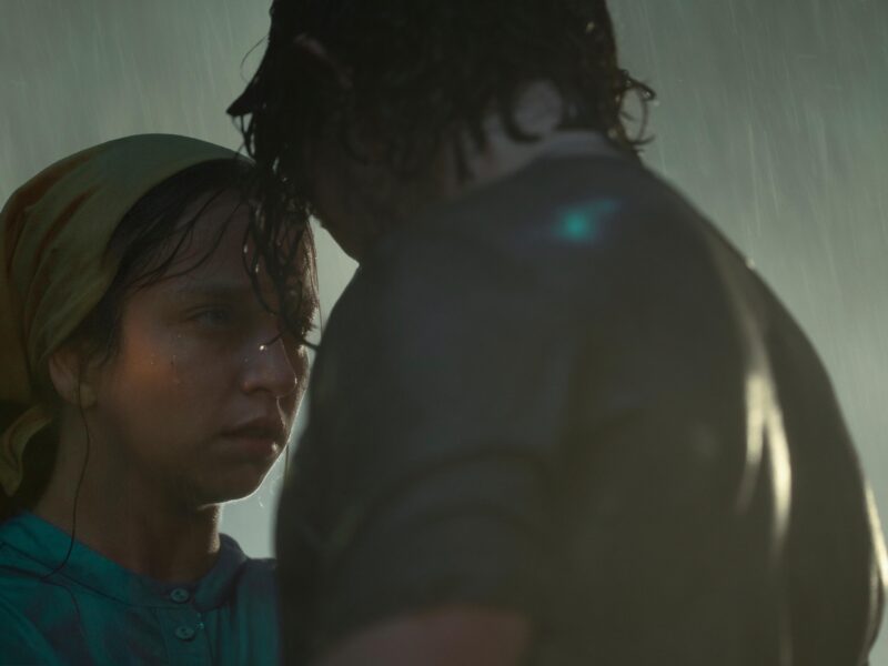 Netflix『選ばれざる者』　「愛の共同体」の建前と支配の本音