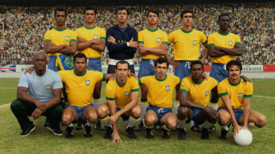 BRASIL 70. Caio Cabral as Carlos Alberto, Luan Henrique as Brito, Hugo as Félix, Gabriel as Piazza, Leo as Clodoaldo, Mateus as Everaldo, Val Perré as Mário Américo, Gui Ferraz as Jairzinho, Fillipe as Gerson, Ravel as Tostão, Lucas Agrícola as Pelé, Daniel as Rivellino in Brasil 70. Cr. Alexandre Schneider/Netflix © 2025