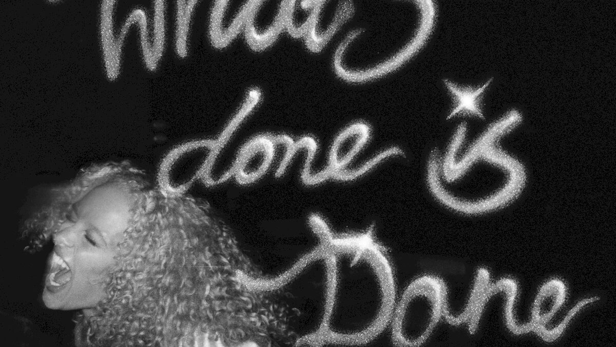 Jorja Smith veröffentlicht ‚What’s Done Is Done‘ als eigenständige Single, nicht als Teil eines Albumzyklus