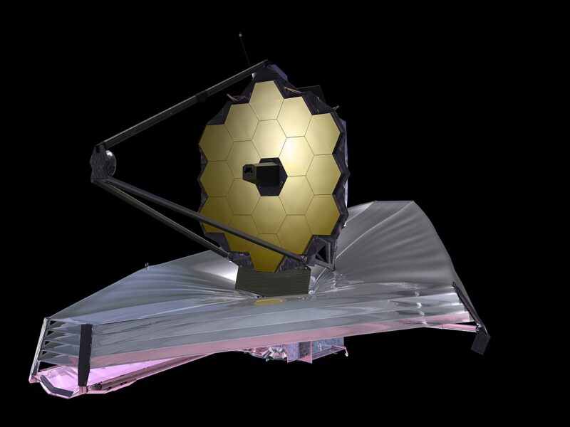 Các điểm đỏ nhỏ của JWST là hố đen đang nuốt vật chất gấp 10 lần giới hạn