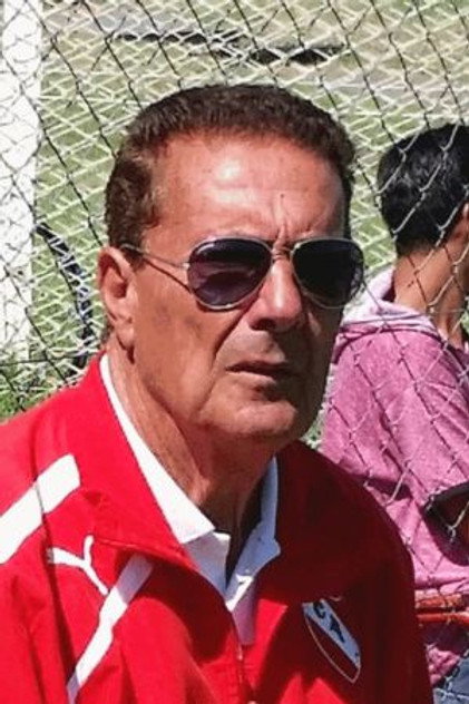 Miguel Ángel "Pepé" Santoro como Self