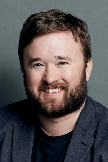 Haley Joel Osment como Forrest Junior