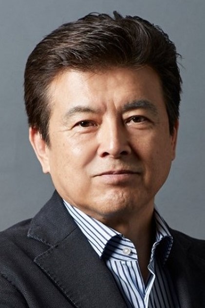 Tomokazu Miura como Ogata