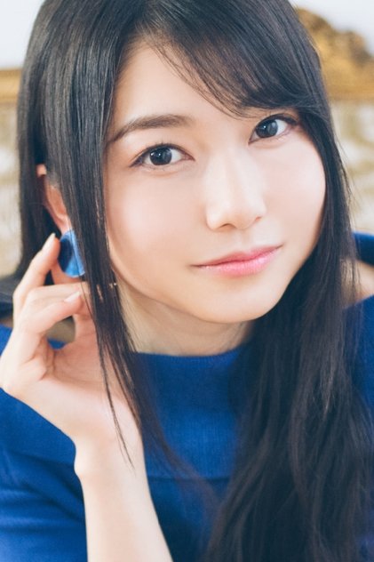 Sora Amamiya como Inako Momokawa (voice)