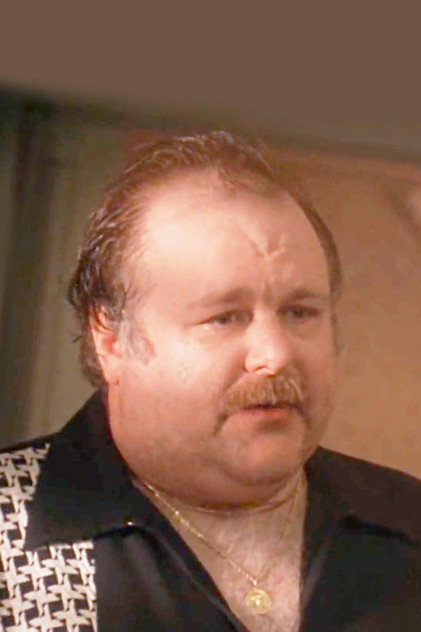 Eliott Keener jako Sterne