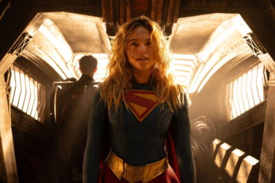 Supergirl cambia la capa por un western espacial de duelo con Milly Alcock
