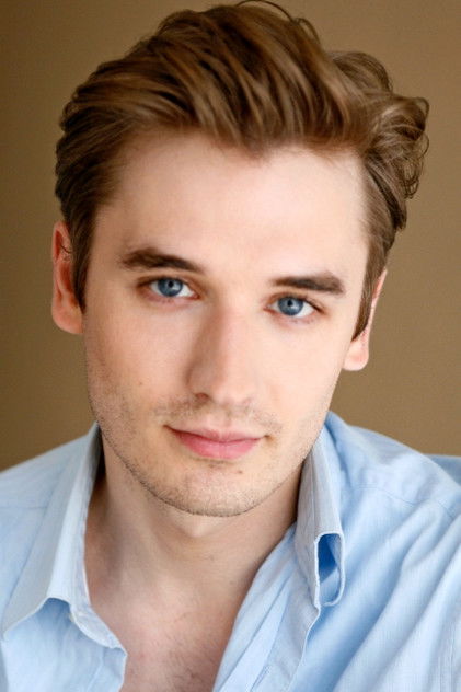 Seth Numrich 역 Blaine Shaw