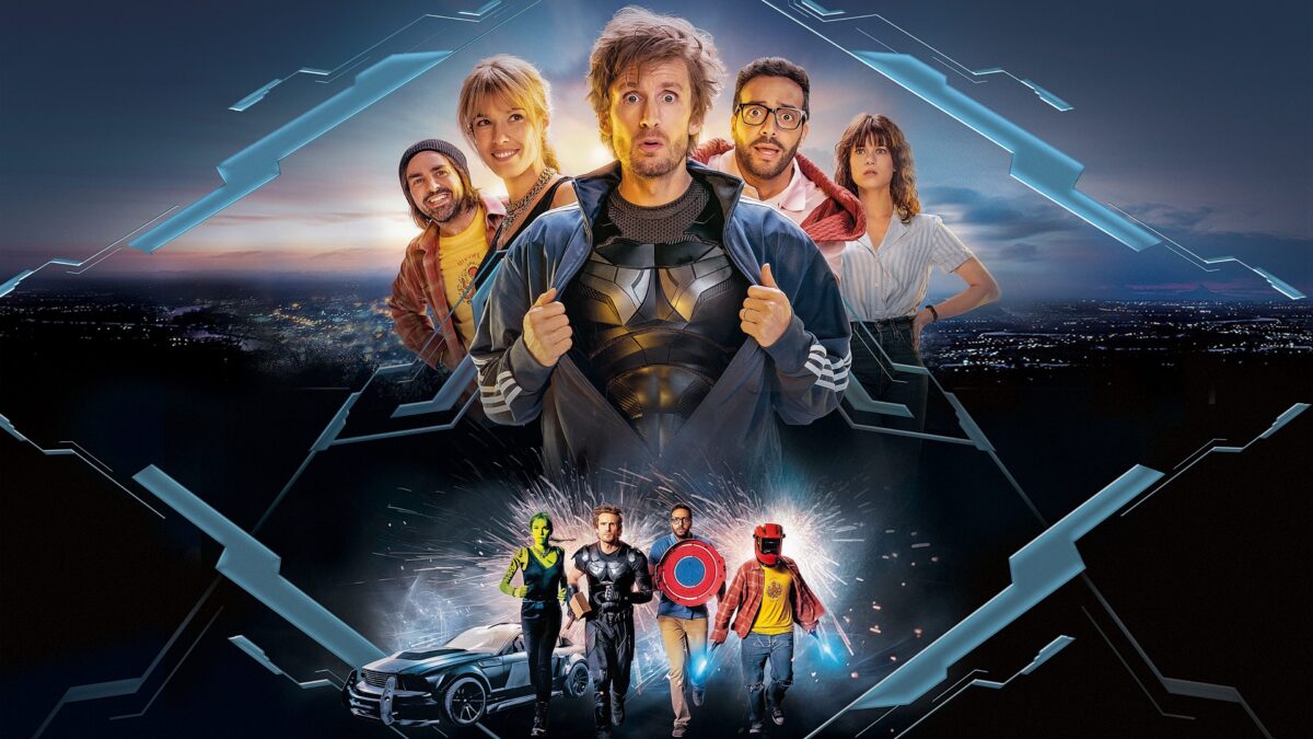 Superwho?: parodia fallida con giros predecibles