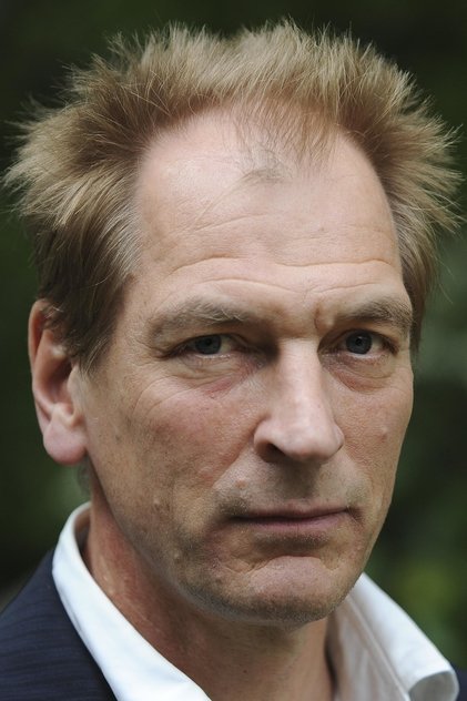 Julian Sands como Yuri