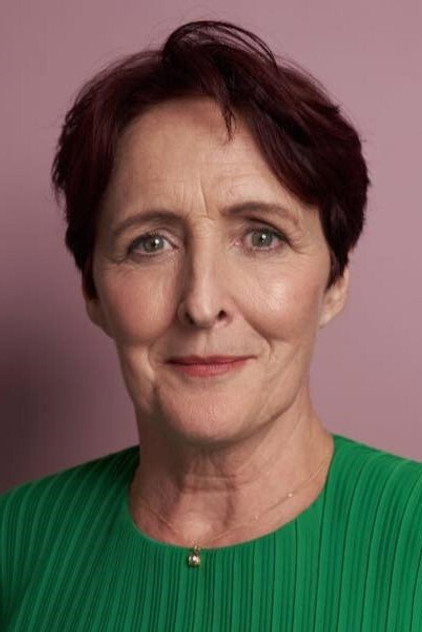フィオナ・ショウ 役 Felicity Chase