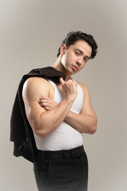 Diego Meléndez as Hugo