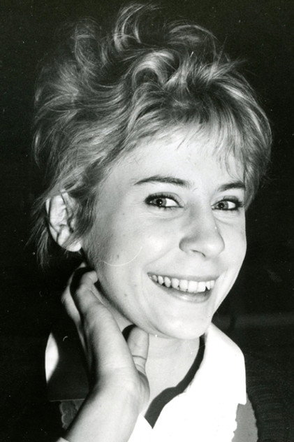 Maud Hansson como Witch