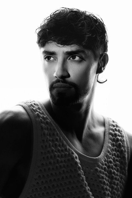 Sebastian Dante as Chema