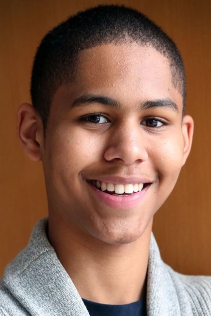 Rhenzy Feliz como Wesley