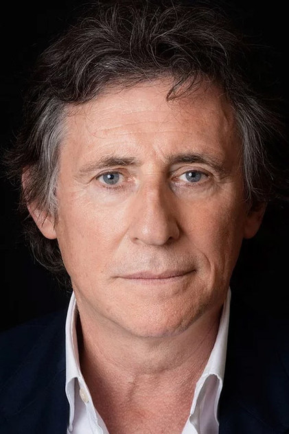 Gabriel Byrne como The Horse (voice)
