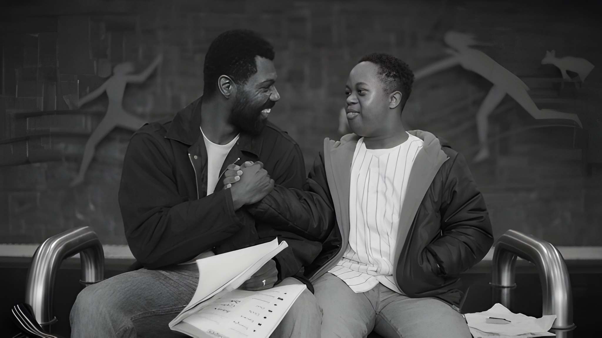 Color Book sur Netflix : en noir et blanc, David Fortune filme un père et son fils sans jamais les plaindre