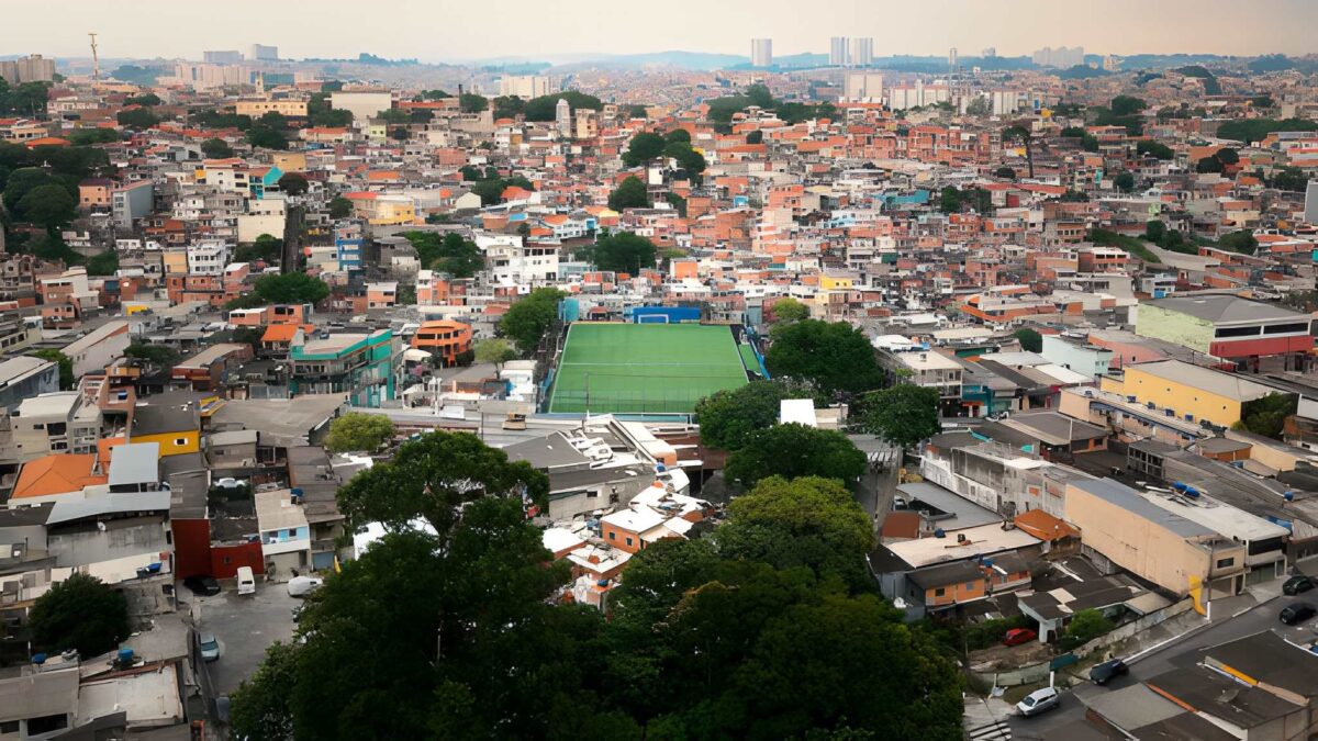 «Várzea: Onde Nasce o Futebol» chega à Netflix e filma o torneio amador que forma o jogador antes de qualquer olheiro aparecer