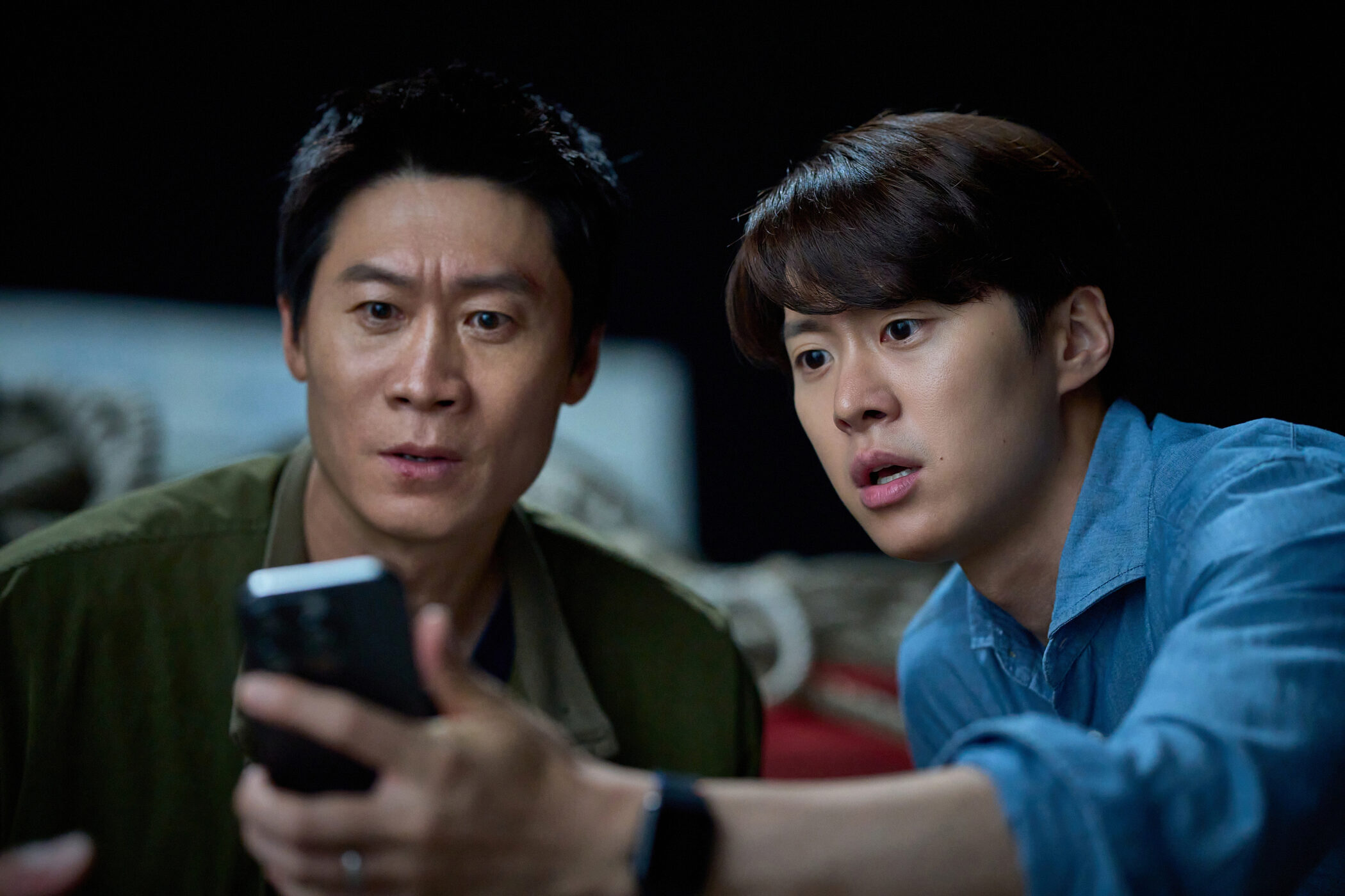Husbands in Action - Netflix