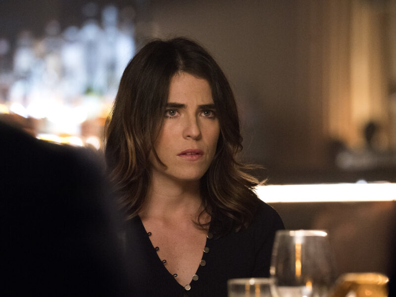 Karla Souza, dominando dois idiomas e dois continentes