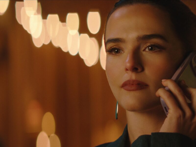 Zoey Deutch: Vom Hollywood-Erbe zur eigenständigen Schauspielerin
