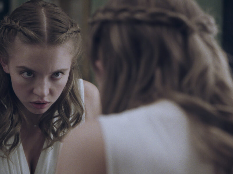 Sydney Sweeney: a actriz que a indústria ainda não aprendeu a ler