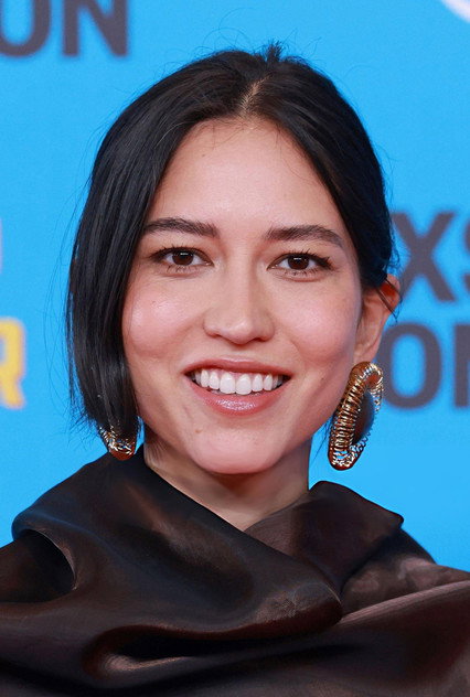 Sonoya Mizuno as Mysaria 'The White Worm'