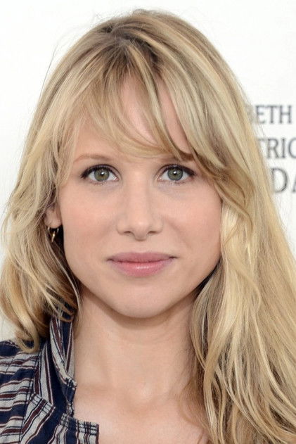 Lucy Punch as Bella