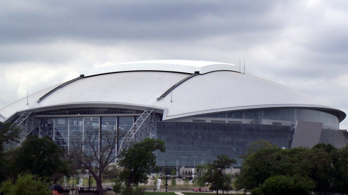 AT&T Stadium skifter navn og underlag for at blive USA’s travleste VM-arena med fem gruppekampe