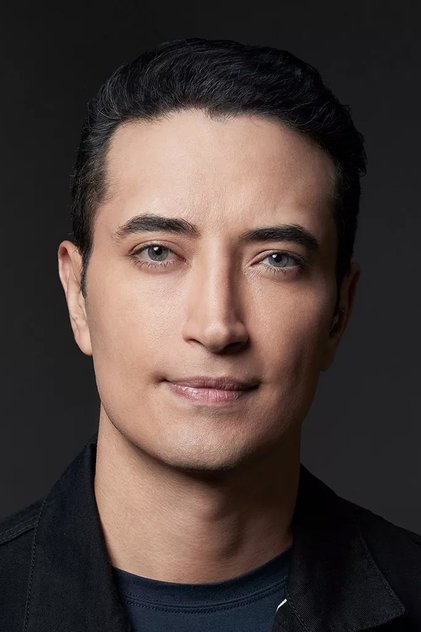 Aristotle Athari as Christian Bradley