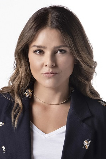 Grettell Valdéz as Gloria