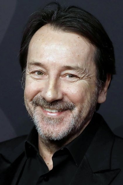 Jean-Hugues Anglade as Michel Dugimont