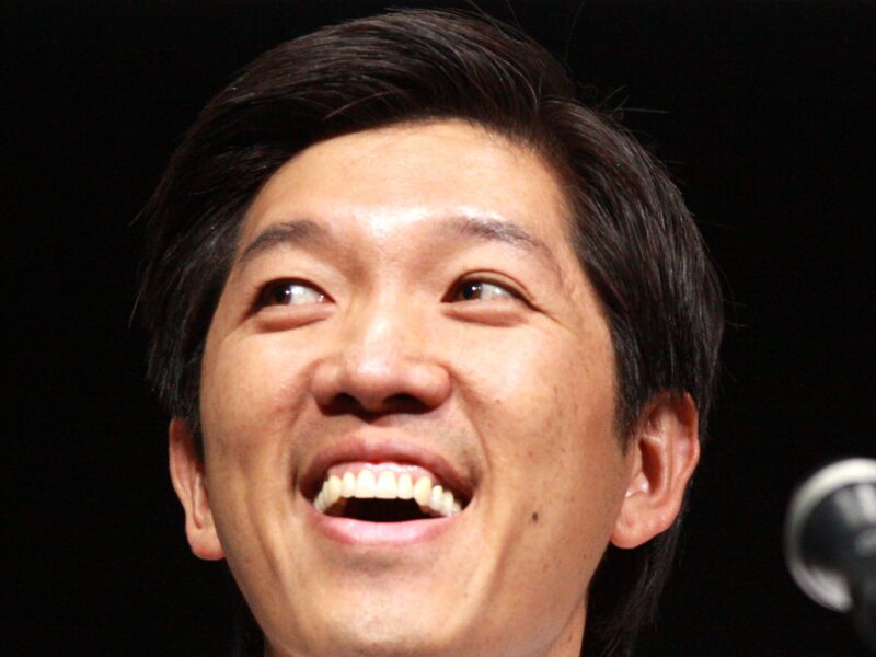 Dan Lin recasts Netflix’s no-theatrical stance as a talent filter, not a negotiating position