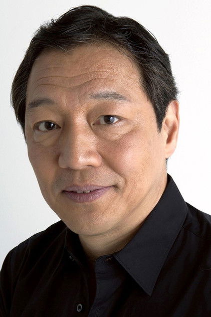 井上肇 dans le rôle de Head of both Studio Inoue
