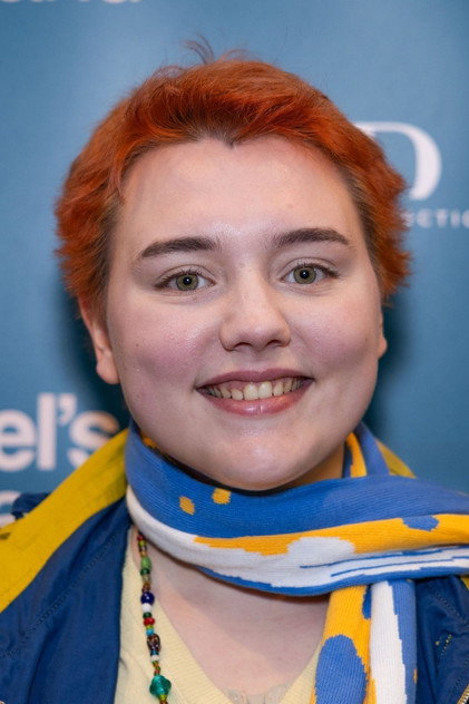 Kizzy Edgell dans le rôle de Darcy Olsson