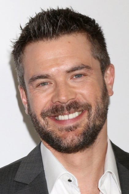 Charlie Weber como Hank Burns