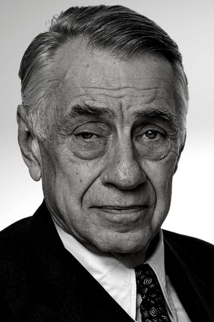 Philip Baker Hall as Jimmy Gator