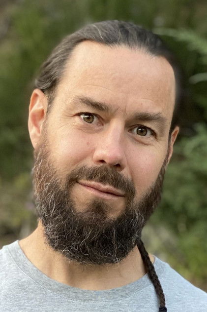 Chris Pontius como Self