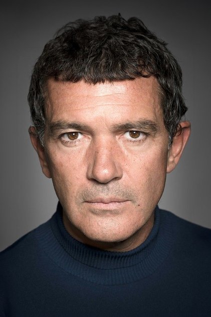 Antonio Banderas como Caleb