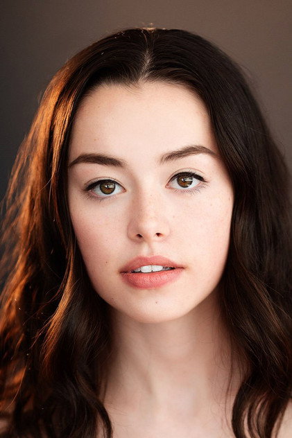 Anneliese Judge dans le rôle de Annie Sullivan