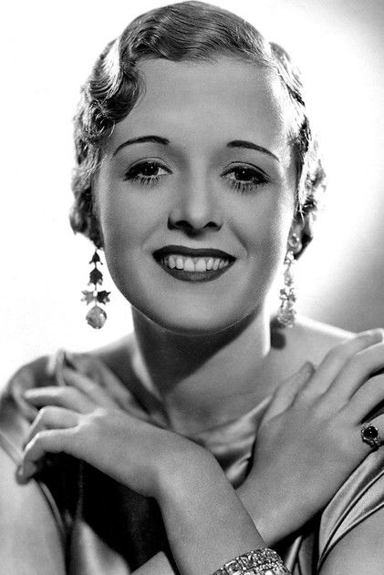 Mary Astor como Brigid O'Shaughnessy