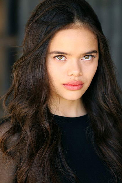 Malia Pyles als Nevaeh Valentine