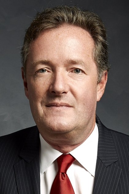 Piers Morgan dans le rôle de Self