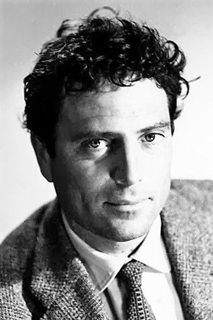 Raf Vallone dans le rôle de Cardinal Lamberto