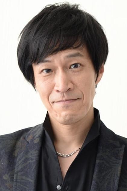 Rikiya Koyama como Kogoro Mouri (voice)