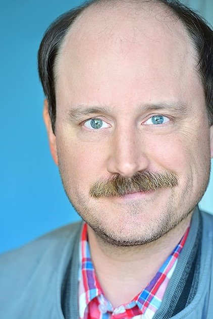 Davey Johnson as Earl